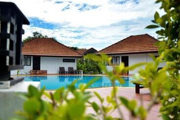 Hotel Baan Suan Nuan Ta