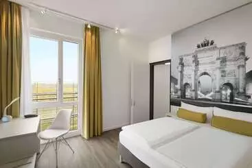 هتل Super 8 By Wyndham Munich City West