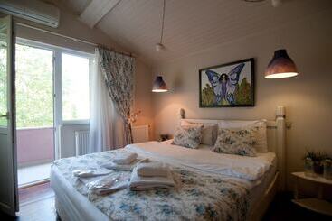 Hostal Ağva Nehir Perisi Konukevi