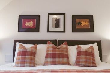 فندق The Golden Larches