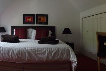 Hotel The Golden Larches