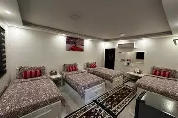 تختخواب و صبحانه Petra Desert Dream