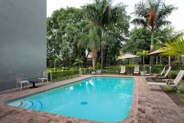 آپارتمانهای توریستها Fallsway Apartments Burley Court