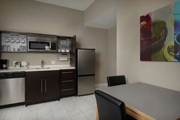 בית מלון כפרי Home2 Suites By Hilton Muskogee