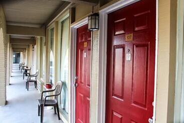 Motel Executive Inn Goliad