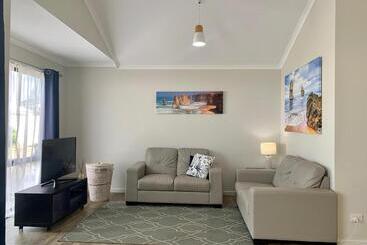 Motel Apollo Bay Waterfront Motor Inn