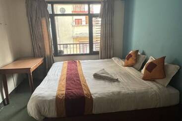 Пансион Holyland Guest House