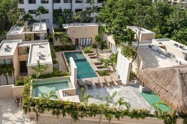 Hotel Faisano Nomadas