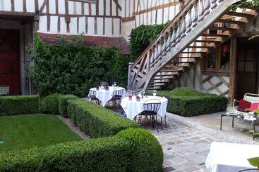 בית מלון כפרי La Maison De Rhodes Hôtel & Spa