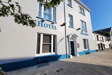 فندق Spilman