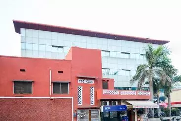 Hotel The Vinayak
