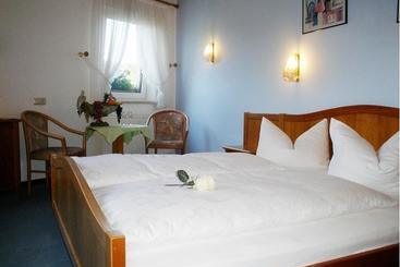 בית מלון כפרי Waldeck