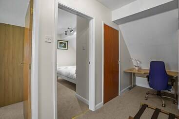 레지던스 Charming 3 Bed House Sleeps 6 In Rural Setting