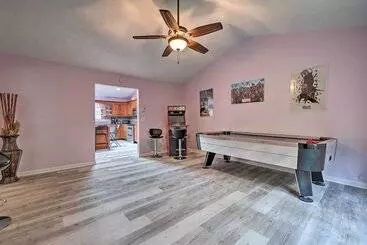 コテージ Spacious Long Pond Home Near Camelback Mtn Resort!