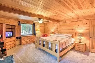 コテージ Pinetop Lakeside Cabin W/ Deck: Hike, Ski & Golf