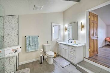 بيت ريفى Lovely Coupeville Home W/ Puget Sound Views!