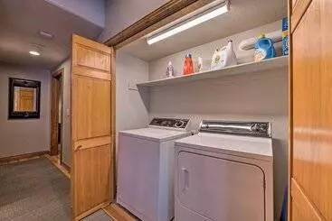 Mökkimajoitus Park City Mountain Retreat: 2 Mi To Cabriolet Lift