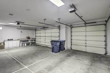 茅舍 Sunny Snowbird S Retreat W/ Lake Havasu Views!