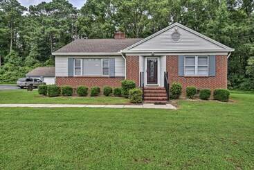 コテージ The Oyster Bed  Retreat W/ Pool & Game Room