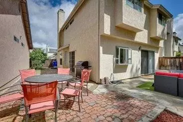 コテージ Oceanside Vacation Home W/ Gas Grill + Patio