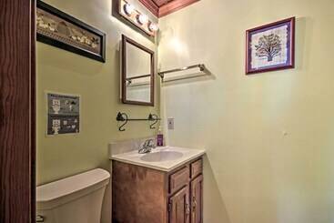 コテージ Spacious Mountain Home: Family, Pet & Wfh Friendly