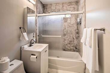 بيت ريفى Family Home In Walkable Area Near Silicon Valley!