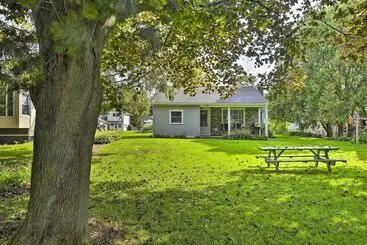 コテージ Quiet New York Retreat < 7 Miles To Skiing!