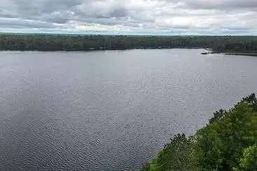 コテージ Cozy Echo Lake Cabin Near Snowmobiling Trail!