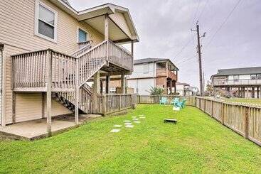 کلبه Pool & Marina Access: Home In Terramar Beach!