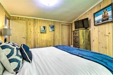 بيت ريفى Mtn Treehouse W/ Fire Pit, Breathtaking Views