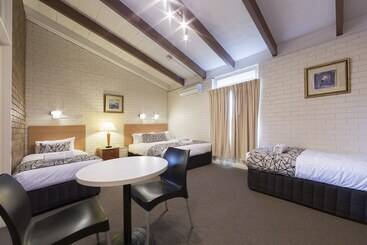 ホテル Alivio Tourist Park Canberra