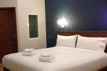 Отель Bird Day Boutique