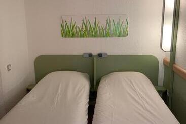 בית מלון כפרי Ibis Budget Chambéry Sud Challesleseaux