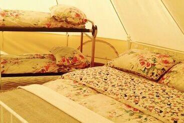 בית מלון כפרי Keepers Meadow   Campground