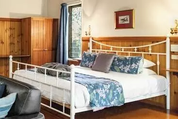Hotel Montville Country Cabins