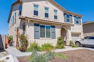 کلبه Elk Grove Studio W/ Private Patio: Walk To Casino!