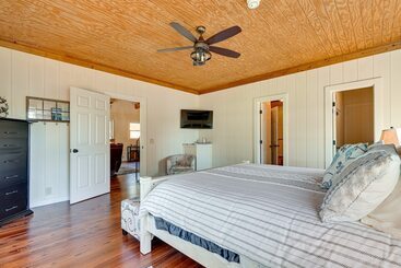 コテージ Spacious Alabama Retreat Deck, Grill & Fire Pit!