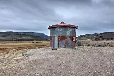 Mökkimajoitus Unique Utah Tin Cabin W/ Mountain Views!