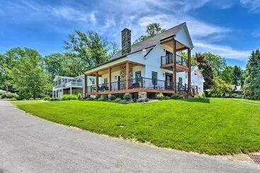 コテージ Charming Lake Erie Getaway: Walk To Beach!