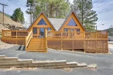 コテージ Cozy Keystone Cabin: Hot Tub, 3 Mi To Mt Rushmore!