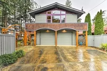 コテージ Custom Guemes Home W/ Spectacular Water Views!
