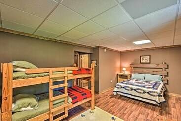 Kır Evi Rustic Andrews Cabin Rental W/ Deck + Fire Pit!