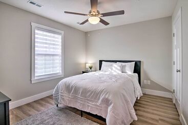 קוטג'' Pet Friendly Ozark Home W/ Yard & Patio