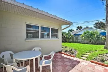 コテージ Single Story Ormond Beach Home, Walk To Water