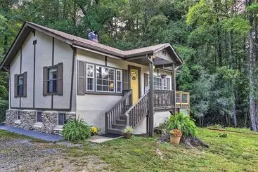 Shaw Creek Cottage W/ Fire Pit & Forest Views