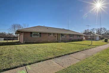Cottage Dayton Home W/ Patio & Fire Pit ~ 6 Mi Dtwn!