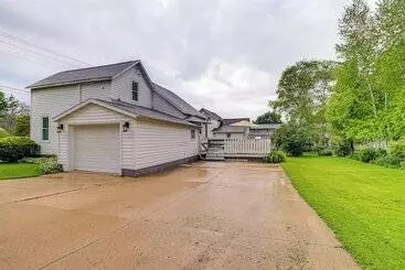 コテージ Lavish House W/ Patio   2 Blocks To Green Lake!