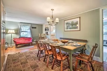 Mökkimajoitus Londonderry Retreat ~ 3 Mi To Lowell Lake!