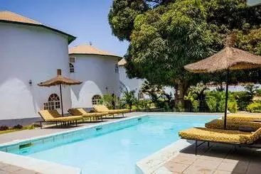 هتل Afro Garden