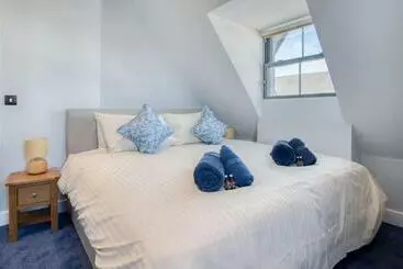 Hotel Ocean Cabins No 10 At The Square   Saundersfoot